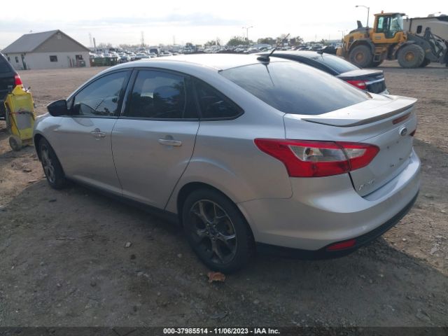 Photo 2 VIN: 1FADP3F21DL245729 - FORD FOCUS 