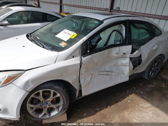 Photo 5 VIN: 1FADP3F21DL246492 - FORD FOCUS 