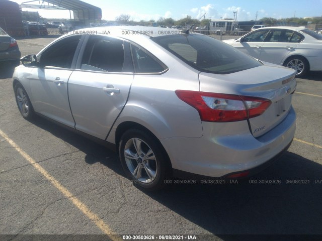 Photo 2 VIN: 1FADP3F21DL246623 - FORD FOCUS 