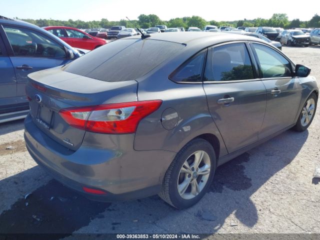 Photo 3 VIN: 1FADP3F21DL272672 - FORD FOCUS 