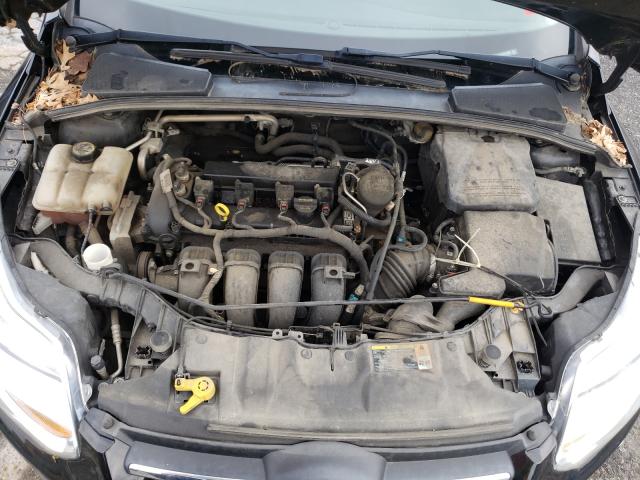 Photo 6 VIN: 1FADP3F21DL275586 - FORD FOCUS SE 