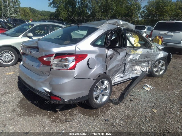 Photo 3 VIN: 1FADP3F21DL283493 - FORD FOCUS 