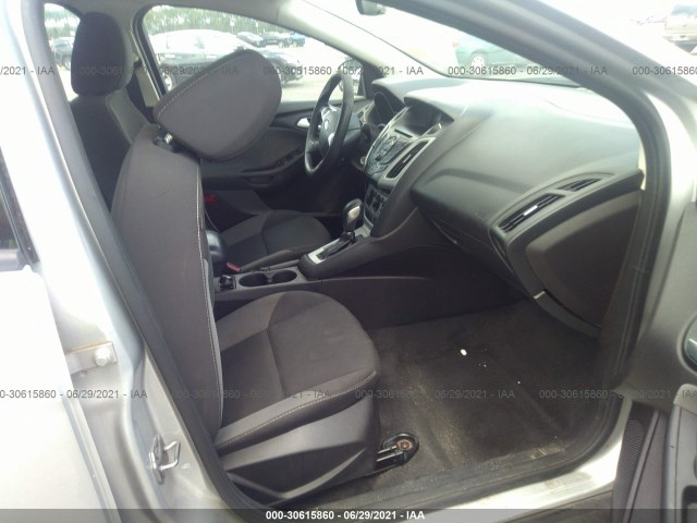 Photo 4 VIN: 1FADP3F21DL317576 - FORD FOCUS 