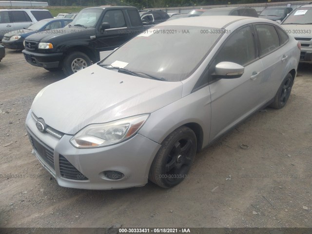 Photo 1 VIN: 1FADP3F21DL320963 - FORD FOCUS 