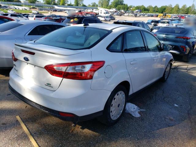 Photo 2 VIN: 1FADP3F21DL321742 - FORD FOCUS SE 