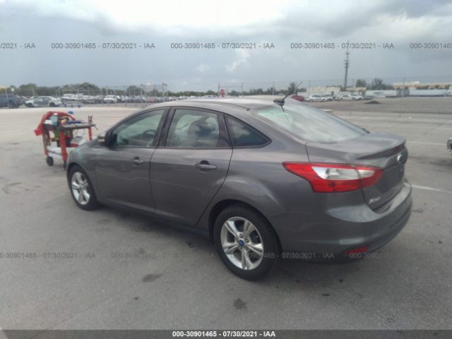 Photo 2 VIN: 1FADP3F21DL342221 - FORD FOCUS 