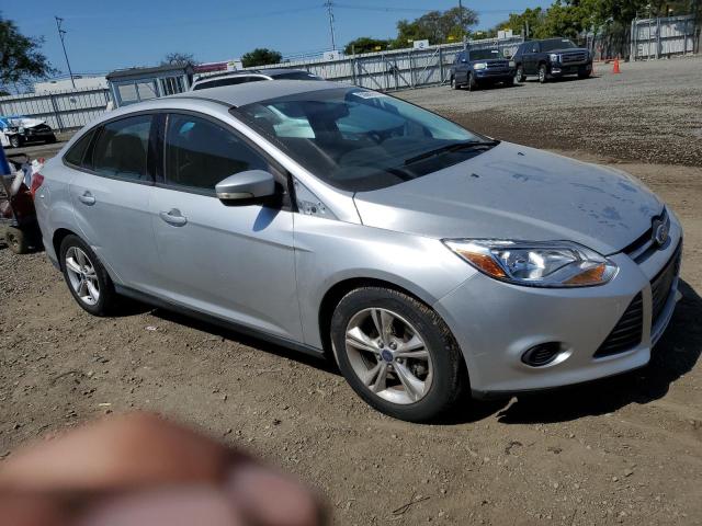 Photo 3 VIN: 1FADP3F21DL376305 - FORD FOCUS 