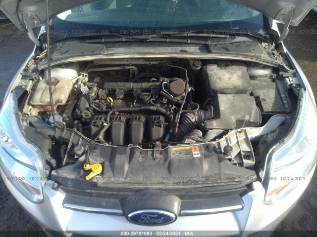 Photo 9 VIN: 1FADP3F21EL157779 - FORD FOCUS 