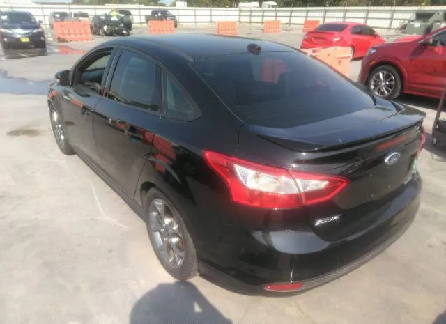 Photo 2 VIN: 1FADP3F21EL182746 - FORD FOCUS 