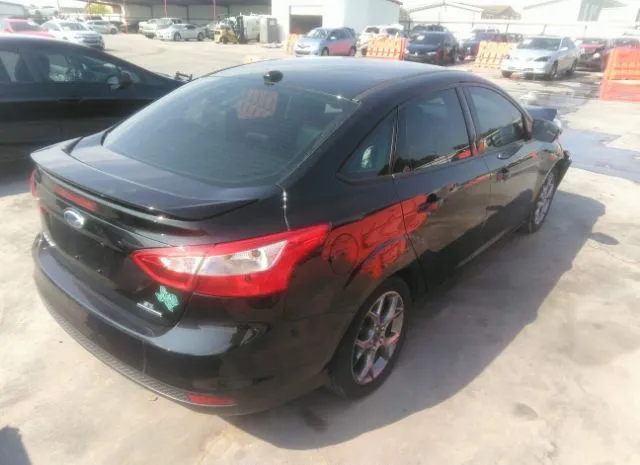 Photo 3 VIN: 1FADP3F21EL182746 - FORD FOCUS 