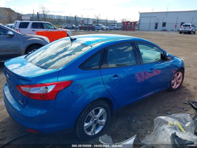 Photo 3 VIN: 1FADP3F21EL244789 - FORD FOCUS 