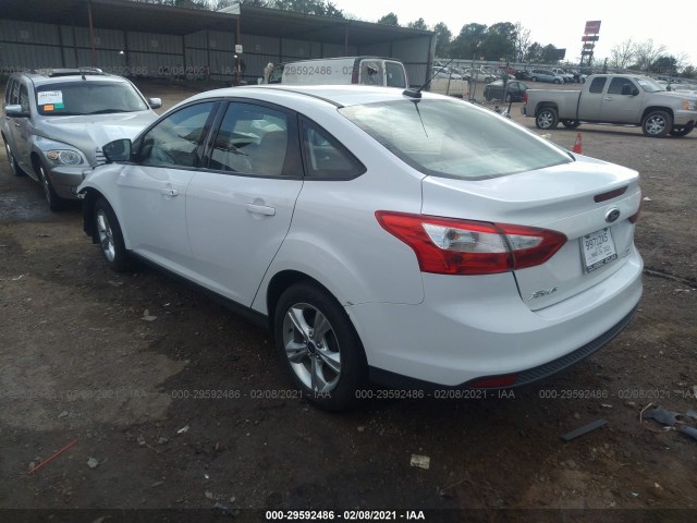 Photo 2 VIN: 1FADP3F21EL249300 - FORD FOCUS 