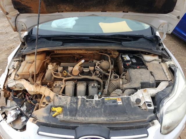 Photo 6 VIN: 1FADP3F21EL250642 - FORD FOCUS SE 