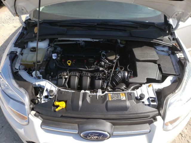 Photo 6 VIN: 1FADP3F21EL319023 - FORD FOCUS SE 