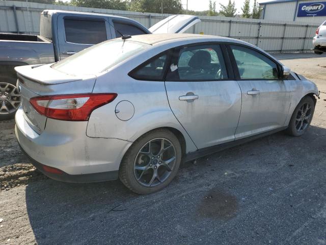 Photo 2 VIN: 1FADP3F21EL345864 - FORD FOCUS SE 