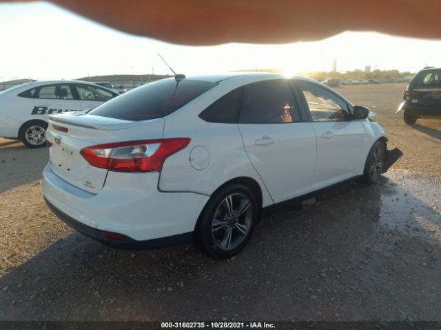 Photo 3 VIN: 1FADP3F21EL349509 - FORD FOCUS 