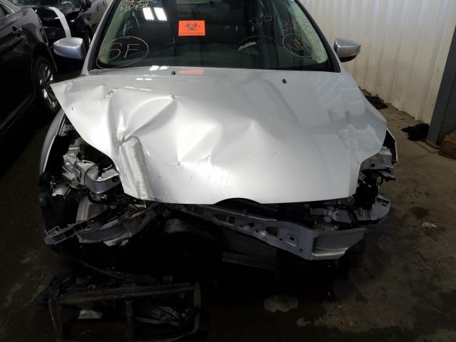 Photo 6 VIN: 1FADP3F21EL427979 - FORD FOCUS SE 