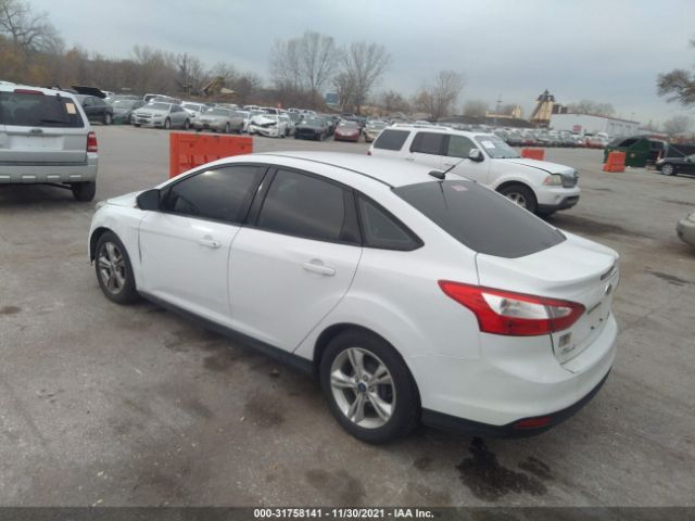 Photo 2 VIN: 1FADP3F21EL440960 - FORD FOCUS 