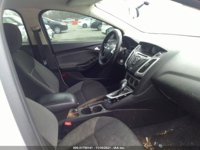 Photo 4 VIN: 1FADP3F21EL440960 - FORD FOCUS 