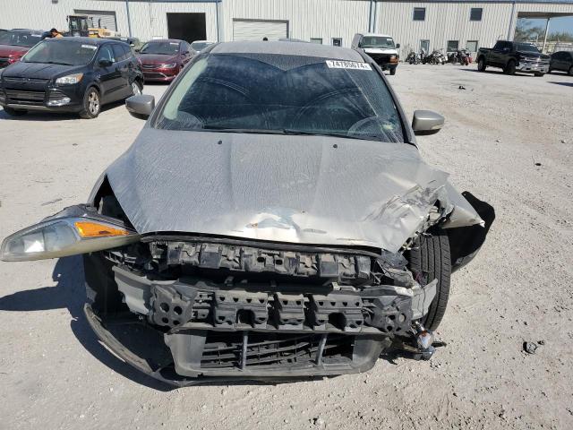 Photo 4 VIN: 1FADP3F21FL233762 - FORD FOCUS SE 