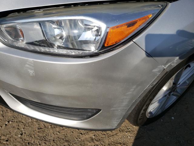 Photo 8 VIN: 1FADP3F21FL233924 - FORD FOCUS SE 