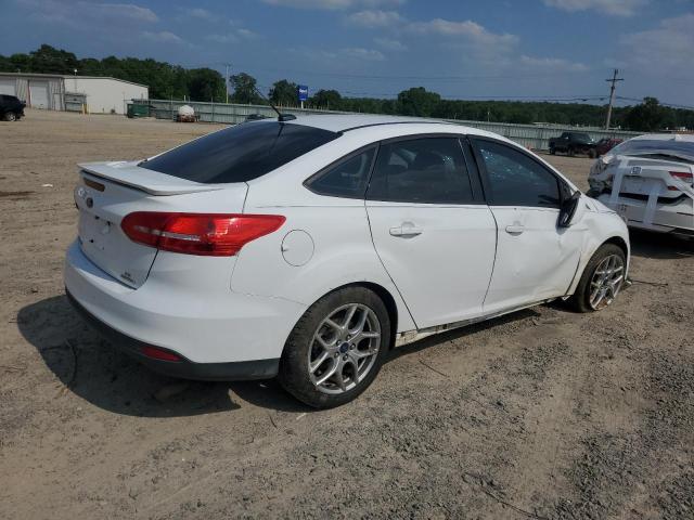 Photo 2 VIN: 1FADP3F21FL235107 - FORD FOCUS SE 