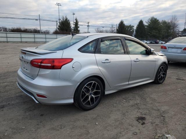 Photo 2 VIN: 1FADP3F21FL239951 - FORD FOCUS SE 