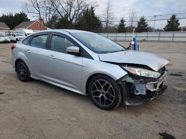 Photo 3 VIN: 1FADP3F21FL239951 - FORD FOCUS SE 