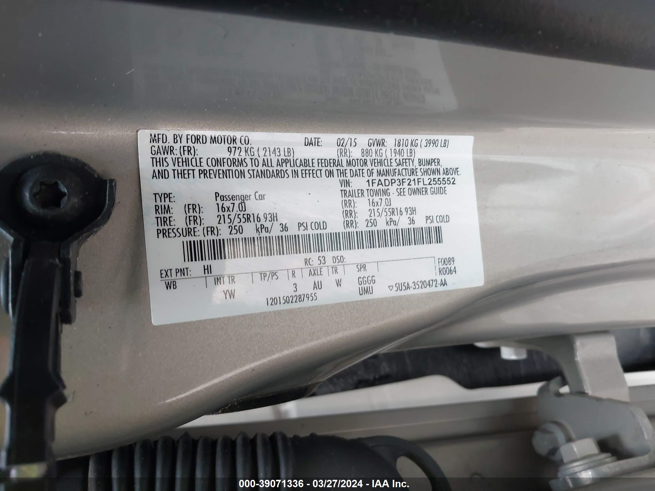 Photo 8 VIN: 1FADP3F21FL255552 - FORD FOCUS 