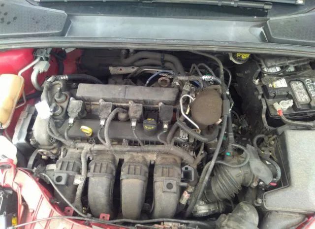 Photo 9 VIN: 1FADP3F21FL307570 - FORD FOCUS 