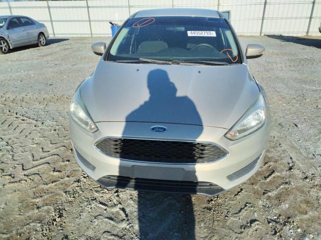 Photo 4 VIN: 1FADP3F21FL326006 - FORD FOCUS SE 