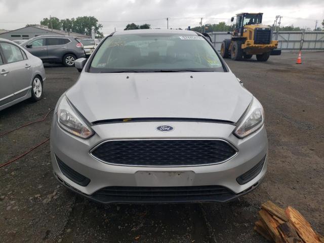 Photo 4 VIN: 1FADP3F21GL260932 - FORD FOCUS SE 