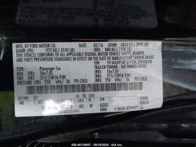 Photo 8 VIN: 1FADP3F21GL293235 - FORD FOCUS 