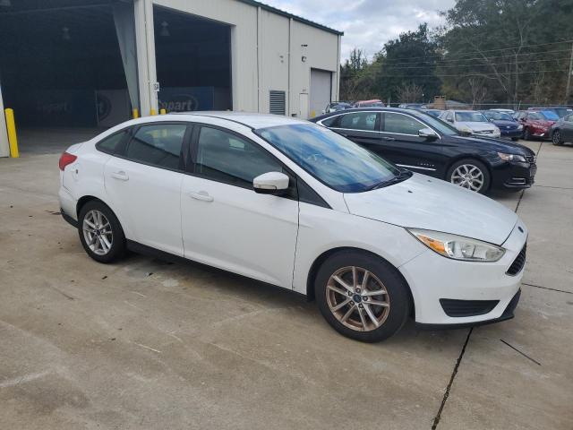 Photo 3 VIN: 1FADP3F21GL294823 - FORD FOCUS SE 