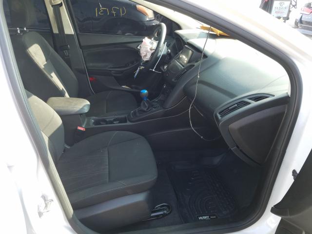 Photo 4 VIN: 1FADP3F21GL383937 - FORD FOCUS SE 