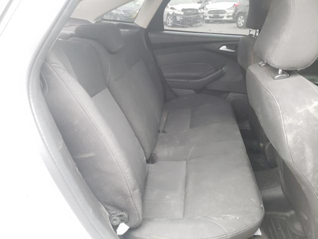 Photo 5 VIN: 1FADP3F21GL383937 - FORD FOCUS SE 