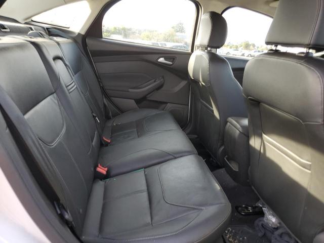 Photo 9 VIN: 1FADP3F21GL388149 - FORD FOCUS SE 