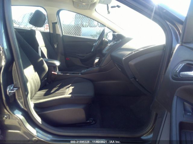 Photo 4 VIN: 1FADP3F21GL403670 - FORD FOCUS 