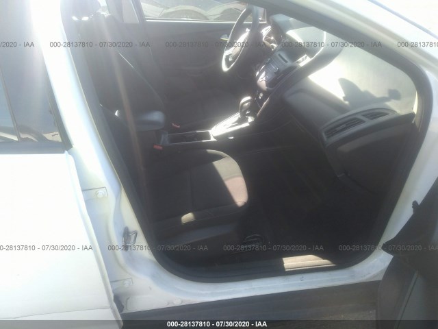 Photo 4 VIN: 1FADP3F21HL202658 - FORD FOCUS 