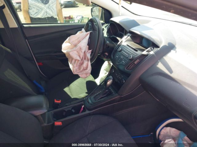 Photo 4 VIN: 1FADP3F21HL217144 - FORD FOCUS 