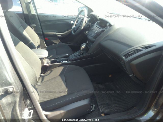 Photo 4 VIN: 1FADP3F21HL270491 - FORD FOCUS 