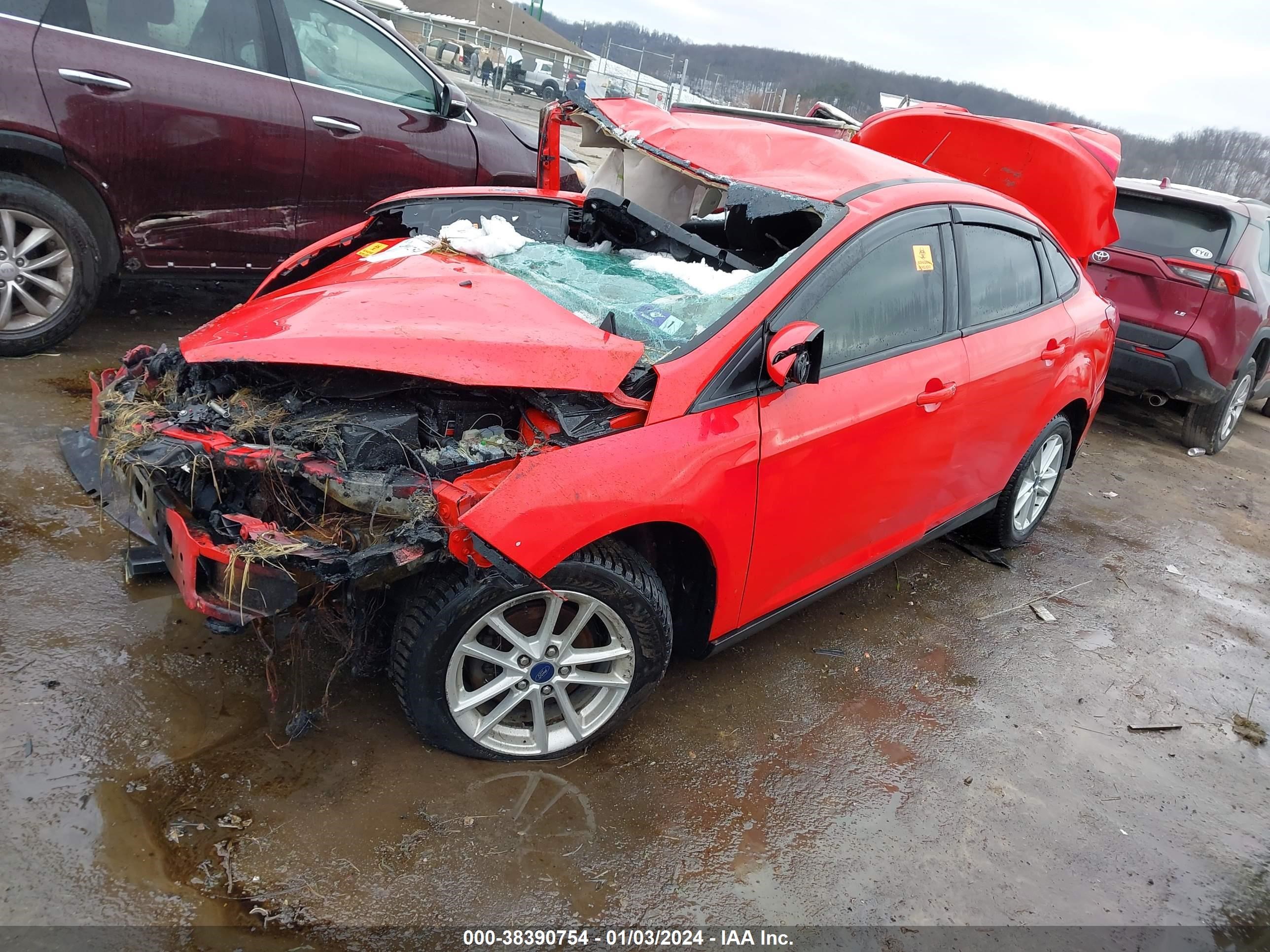 Photo 1 VIN: 1FADP3F21HL280048 - FORD FOCUS 