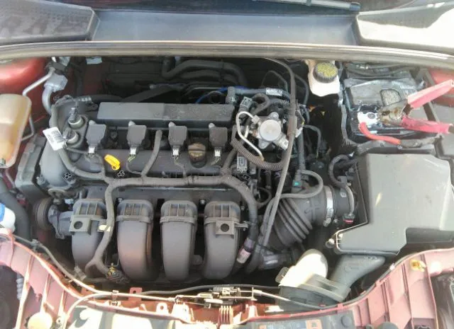 Photo 9 VIN: 1FADP3F21JL252420 - FORD FOCUS 