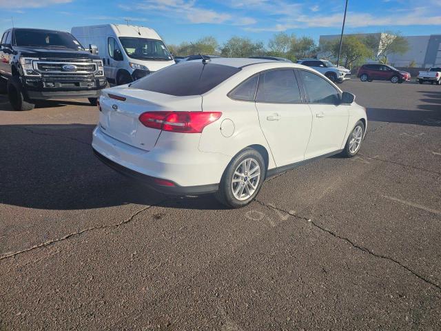 Photo 3 VIN: 1FADP3F21JL286180 - FORD FOCUS SE 