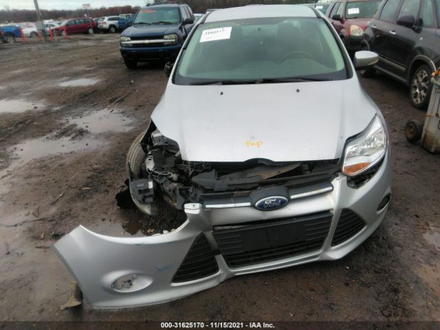 Photo 5 VIN: 1FADP3F22DL109626 - FORD FOCUS 