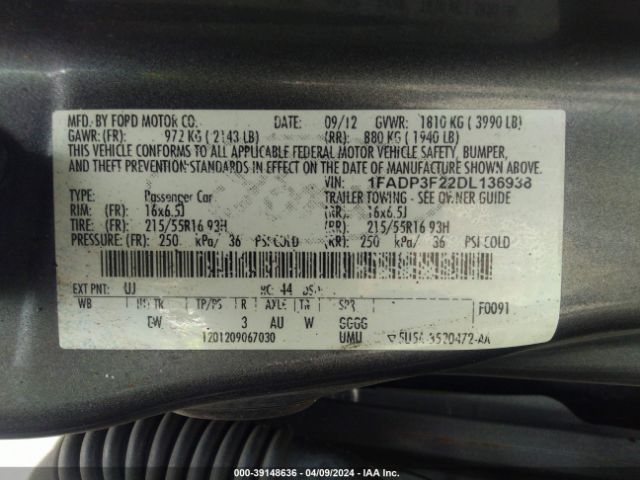 Photo 8 VIN: 1FADP3F22DL136938 - FORD FOCUS 