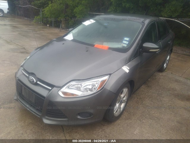 Photo 1 VIN: 1FADP3F22DL151388 - FORD FOCUS 