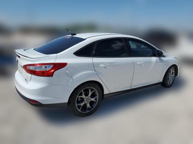 Photo 2 VIN: 1FADP3F22DL152475 - FORD FOCUS 