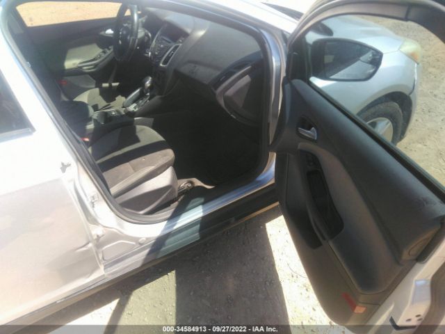 Photo 4 VIN: 1FADP3F22DL157885 - FORD FOCUS 