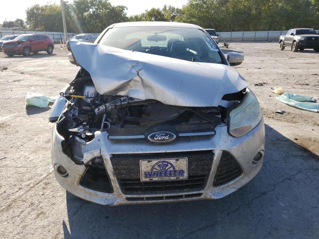 Photo 4 VIN: 1FADP3F22DL158051 - FORD FOCUS 